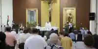 Recuerdan en misa a víctimas de tragedia en Iglesia de la Santa Cruz