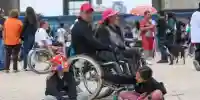 Miles con discapacidad paralizan Reforma; exigen pensión universal