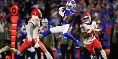 Brilla Josh Allen contra  Kansas