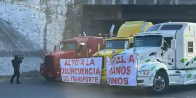 Transportistas y campesinos rompen con el Gobierno