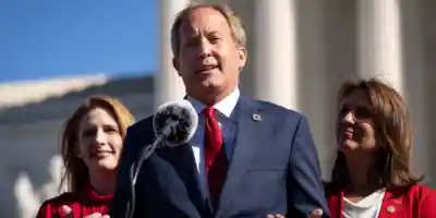 Paxton va contra células terroristas de izquierda