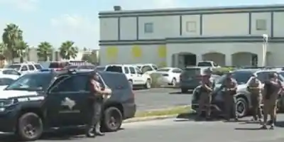Operativo en tiendas de ropa usada en Pharr deja varias detenciones 
