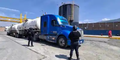 Aseguran 1.6 Millones de Litros de Combustible Ilegal en Silao